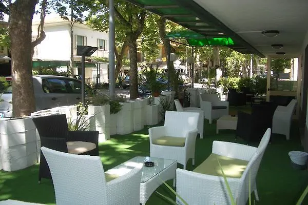 רימיני Hotel Britta